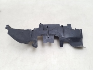 Volkswagen Passat B6 (2005–2010) Luftleitblech für den Kühler 3C0121283 - 2