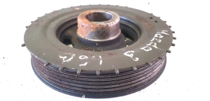 Mazda 3 (2003–2009) Crankshaft pulley - 2