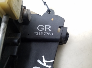 Opel Vectra C (2002–2008) Front door lock 13157763 - 6