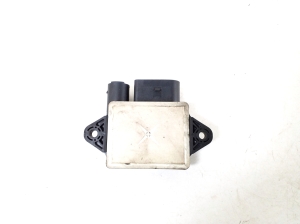 Mercedes Benz E-Class W211 (2002–2009) Glow plug relay - 2