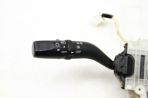 Mazda 6 (2002–2007) Switch and its parts GJ5M17D318 - 2