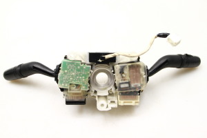 Mazda 6 (2002–2007) Switch and its parts GJ5M17D318 - 3