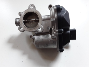  Accelerator valve 