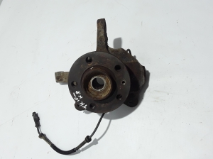 RENAULT Trafic II (2001–2014) Radnabe Vorderrad 8200630474 - 2