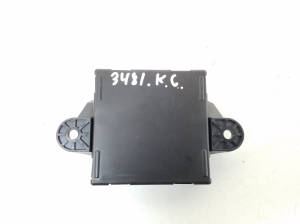  Rear side door control unit 