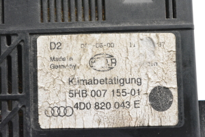 AUDI A8 D2 (1994–2002) Heizungsbedienteil 4d0820043e