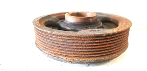 Jeep Cherokee XJ (1984–2001) Crankshaft pulley - 2
