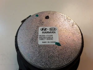 Kia Niro (2016–2022) Speaker 96350F2100 - 3