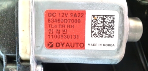 Hyundai Tucson (2015–2026) Aizmugurējo sānu durvju logu pacēlājs un tā detaļas 83480-D7100 - 3