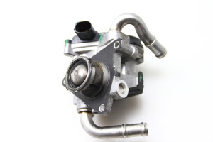  EGR valve 