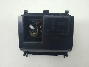 Mercedes Benz C-Class 203 (2000–2007) Front ashtray A2036805250 - 4