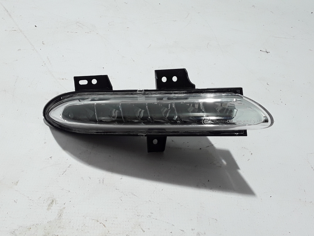 Used Renault Scenic Front Bumper Reflector 266003179r