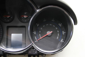 Chevrolet Cruze (2009–2015) Näidikuplokk 94576310 - 4