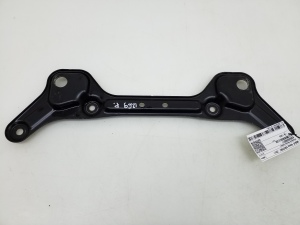 Mercedes Benz C-Class 204 (2007–2014) Front subframe bracket A2046280011 - 3