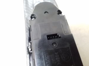 BMW 5 SERIES E61 (2004–2010) Front door glass switch 6951904 - 3