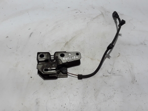 Volkswagen Caddy III (2004–2015) Hood latch 1K8823509G - 2