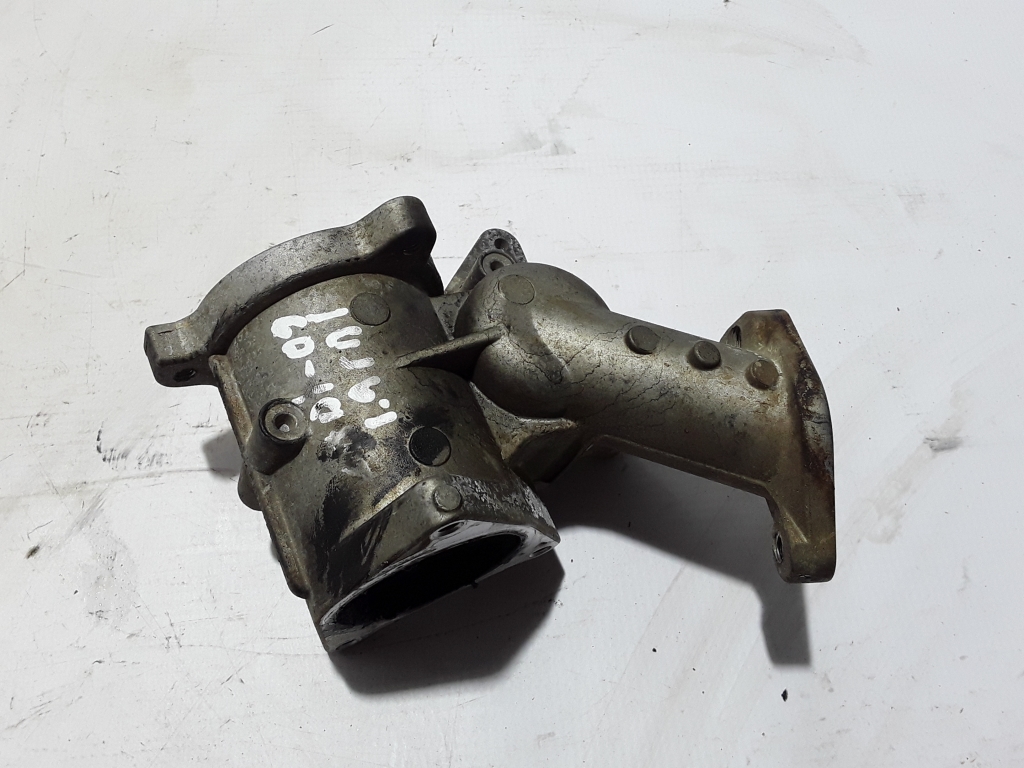 Used Volkswagen Caddy EGR valve pipe 03G129637