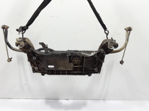 Volkswagen Caddy III (2004–2015) Eesmine alusraam 1K0199313AL - 2