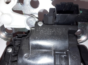 AUDI A3 8V (2012–2020) Trunk lid lock 8R0827505 - 3