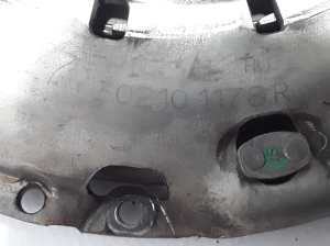 RENAULT Trafic III (2014–2022) Clutch pressure plate 302101178R - 2