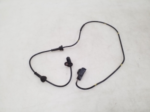 ABS-Sensor vorne - 9467580