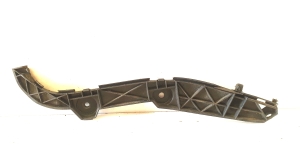Rear bumper bracket - 52575-0F010