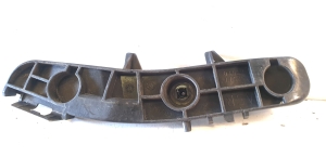 Rear bumper bracket - 52577-05010