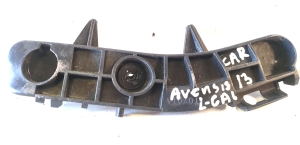 Rear bumper bracket - 52578-05020