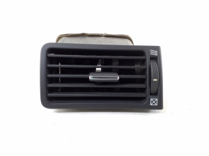 TOYOTA Corolla (2001–2007) Dashboard air vent grilles 55650-02020 - 2
