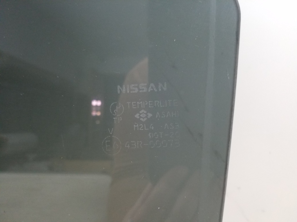 NISSAN Murano Z50 (2002-2008) Verre de porte coulissante côté gauche 25064428