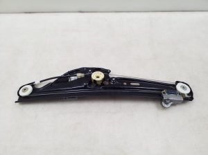 BMW 5 SERIES E61 (2004–2010) Rear side door window regulator 7034388 - 2