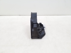 BMW 5 SERIES E61 (2004–2010) Rear side door lock 7154630 - 3