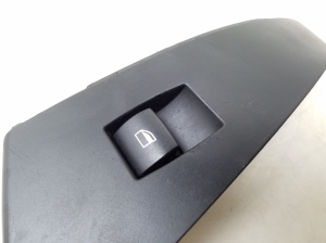 BMW 5 SERIES E61 (2004–2010) Rear side door window switch - 3