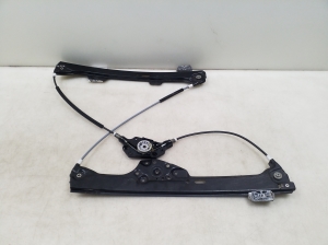 BMW 5 SERIES E61 (2004–2010) Front door window regulator 7034352 - 4