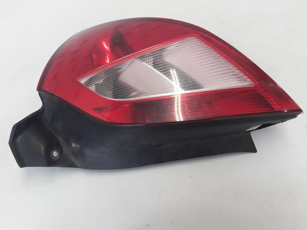 RENAULT Megane 2 generation (2002-2012) Jobb hátsó lámpa  8200073237 22299229