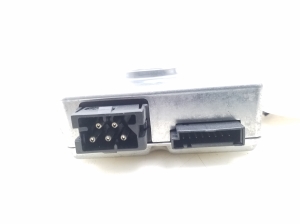 BMW 5 SERIES E61 (2004–2010) Front door control unit 6957760 - 2