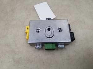 BMW 5 SERIES E61 (2004–2010) Front door control unit 6957760 - 6