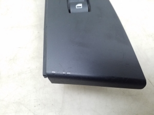 BMW 5 SERIES E61 (2004–2010) Front door glass switch 6951956 - 2
