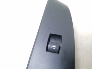 BMW 5 SERIES E61 (2004–2010) Front door glass switch 6951956 - 6
