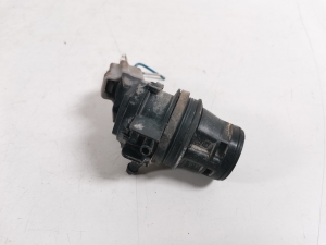 TOYOTA RAV 4 A3 (2005–2012) Front windshield washer pump 85330-71010 - 2