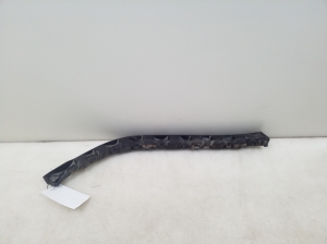 Skoda Superb (2008–2015) Rear bumper bracket 3T9807393 - 2