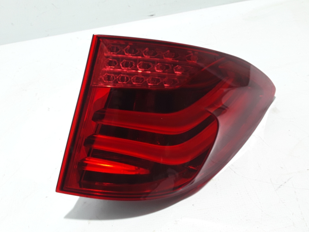 BMW 5 Series Gran Turismo F07 (2010-2017) Rear Right Taillight Lamp 7199644 22444389