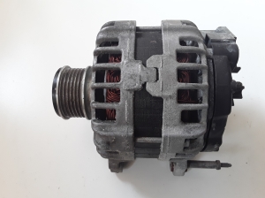 Lichtmaschine - 04B903023B