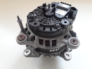 Skoda Fabia MK 3 (2014–2021) Lichtmaschine 04B903023B - 2