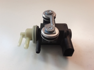 Skoda Fabia MK 3 (2014–2021) Solenoid 1K0906627B - 2