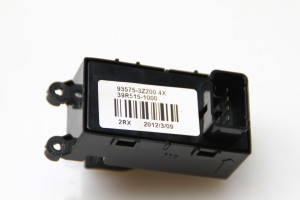 Hyundai i40 (2011–2026) Esiukse klaaslüliti 39R5151000 - 2