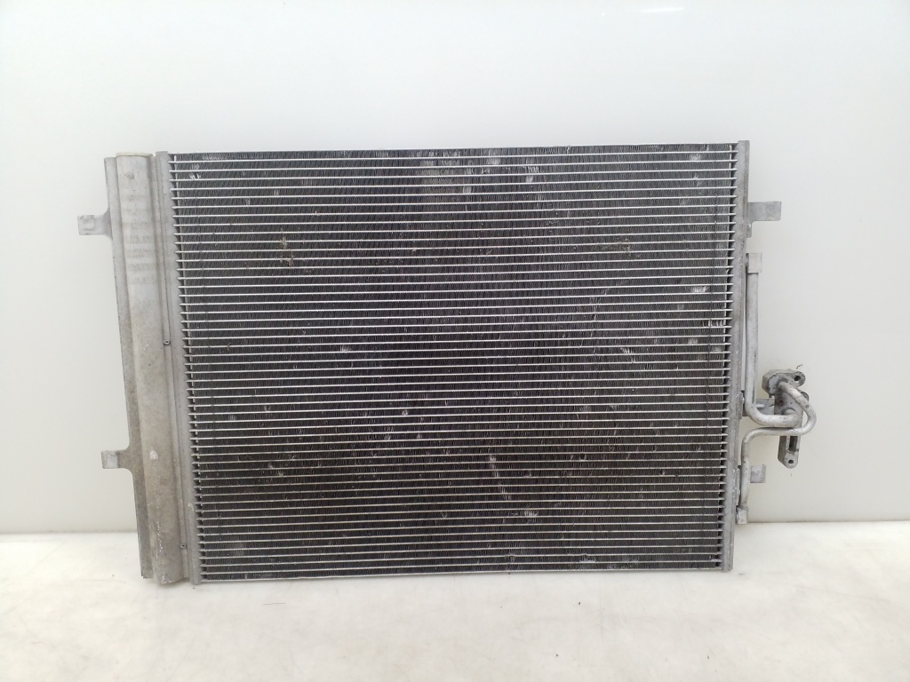 VOLVO V70 3 generation (2007-2020) A/C Radiator 25064767