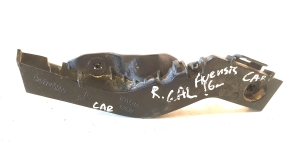Rear bumper bracket - 52577-05050