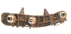 TOYOTA Avensis T27 (2008–2019) Rear bumper bracket 52577-05020 - 2