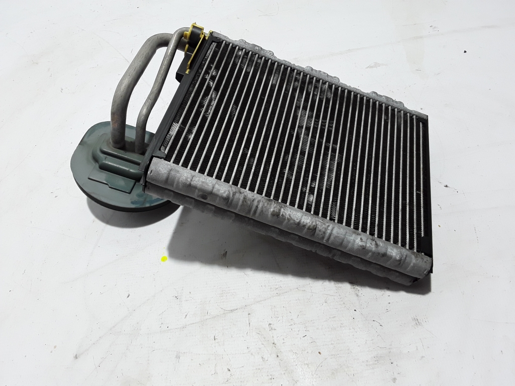 BMW 5 Series Gran Turismo F07 (2010-2017) Interior Heater Radiator 9220752 22444265